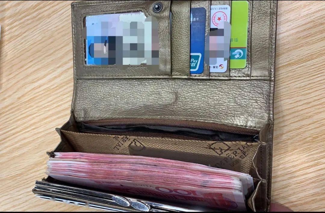 tp钱包一直等待确认_tp钱包已提交待区块确认_tp钱包一直确认中